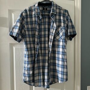 Men’s Hurley Large Short sleeve button up